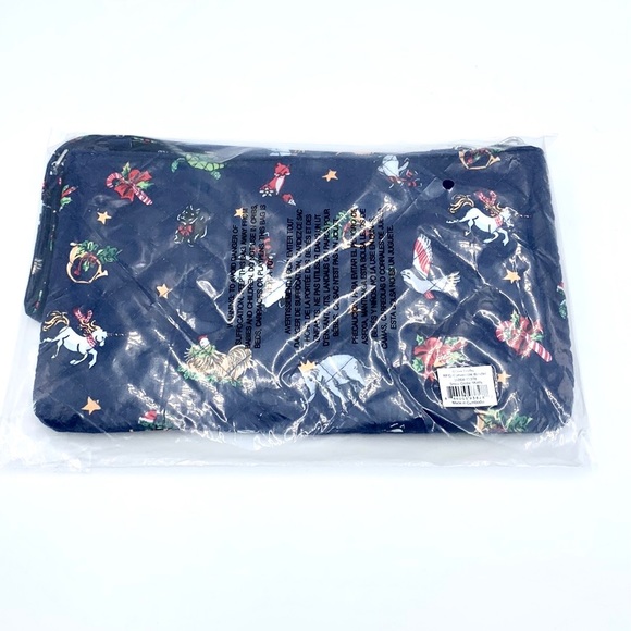 Vera Bradley RFID Convertible Wristlet in Snow Globe Motifs - Picture 12 of 14